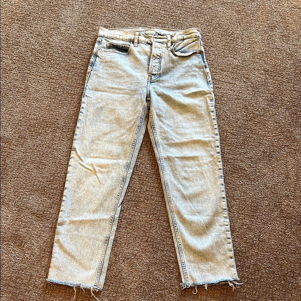 Old Navy Light Blue Ankle Jeans